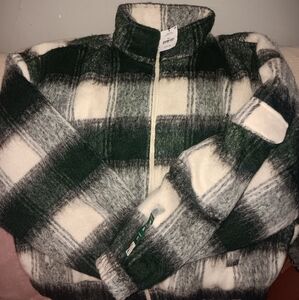 Med/Lg NWT Cotton on Womens green plaid crop jacket